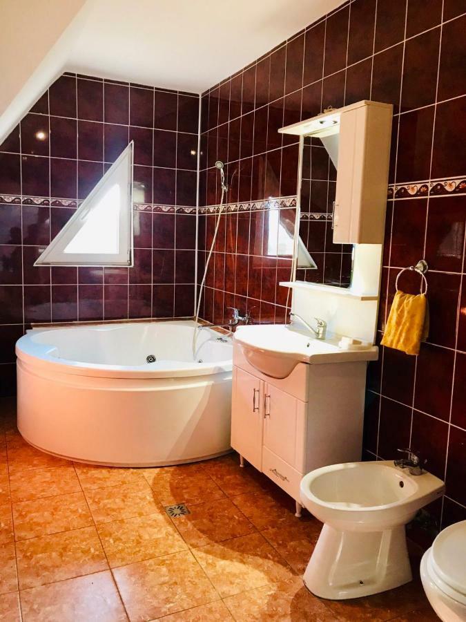 Vila Ekooos Brasov Ngoại thất bức ảnh